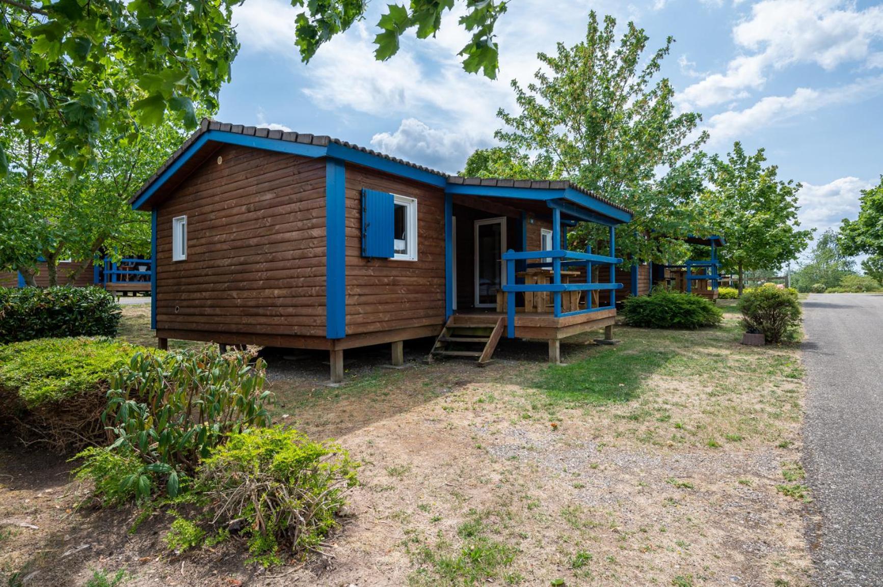 Camping Les Vosges Du Nord Oberbronn Zimmer foto